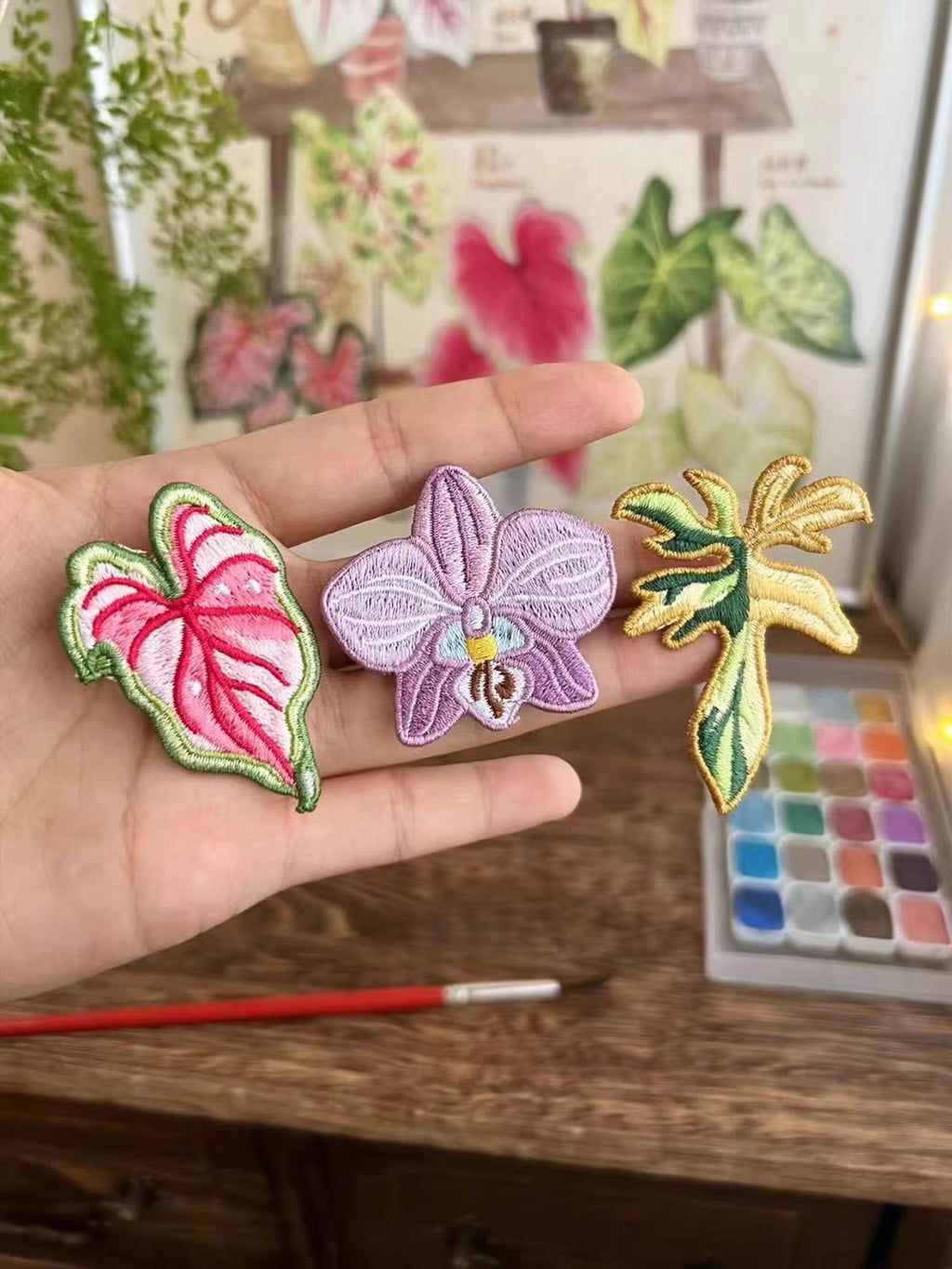 Handmade Embroidered Pin - Tropical Plant